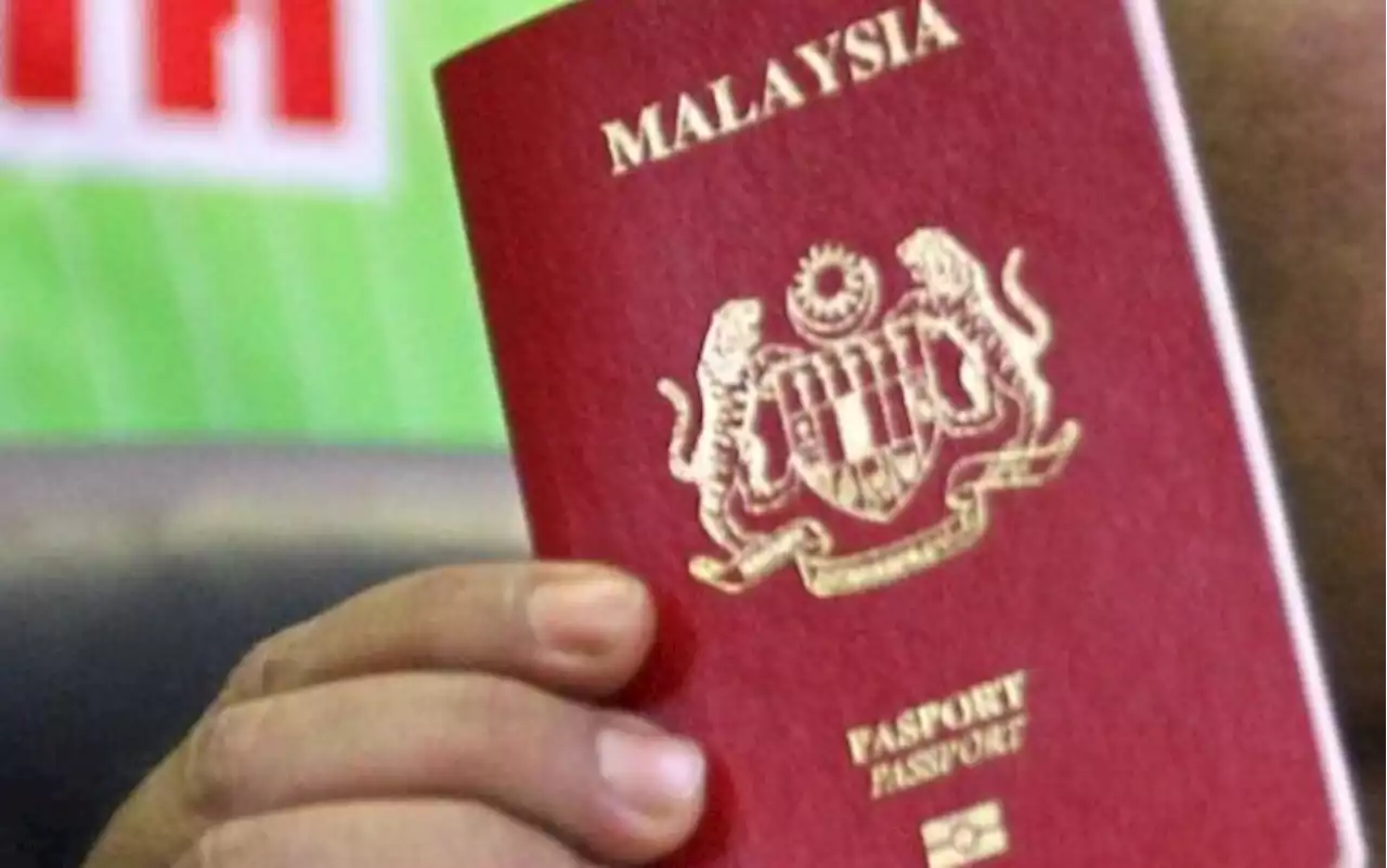 QuickCheck: Are walk-ins no longer allowed for passport renewals?