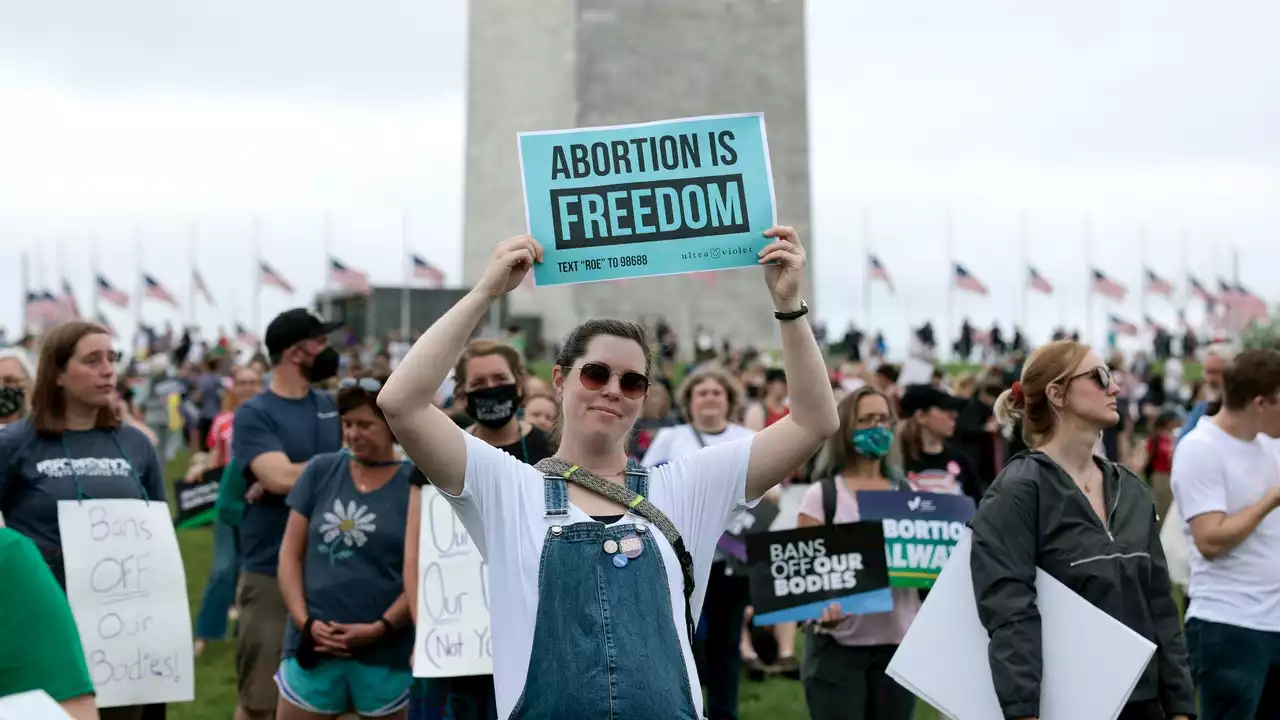 At “Bans Off Our Bodies” Rallies, Abortion-Rights Supporters Express Anger, Defiance, and Unity