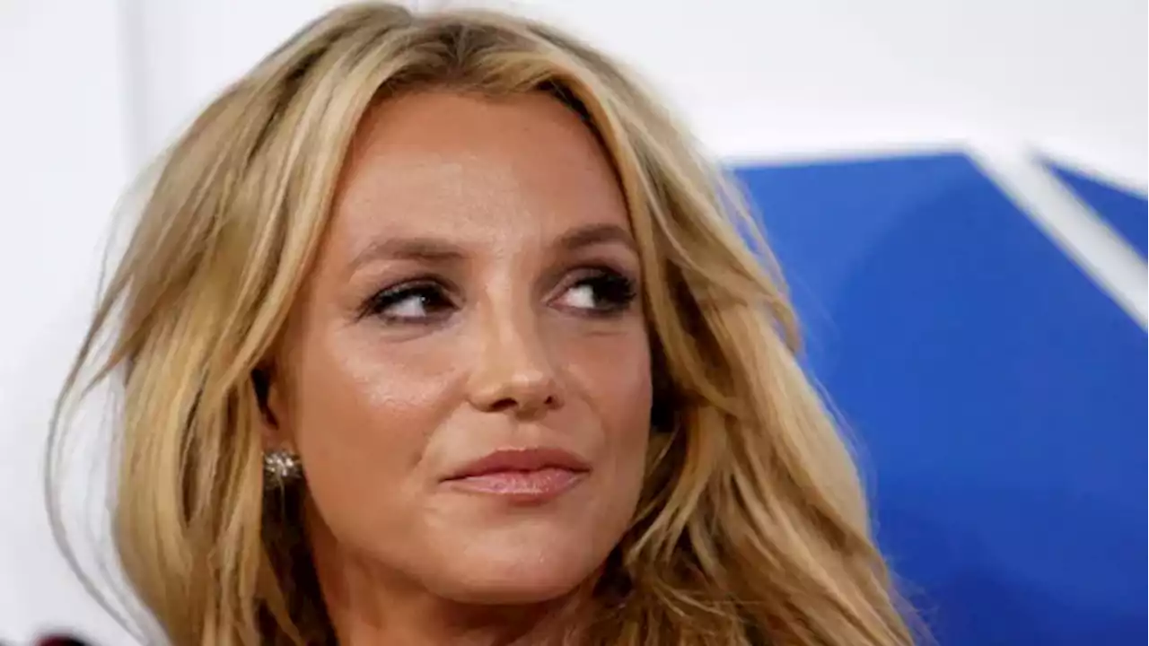 Britney Spears says she's lost baby due to miscarriage | CBC News