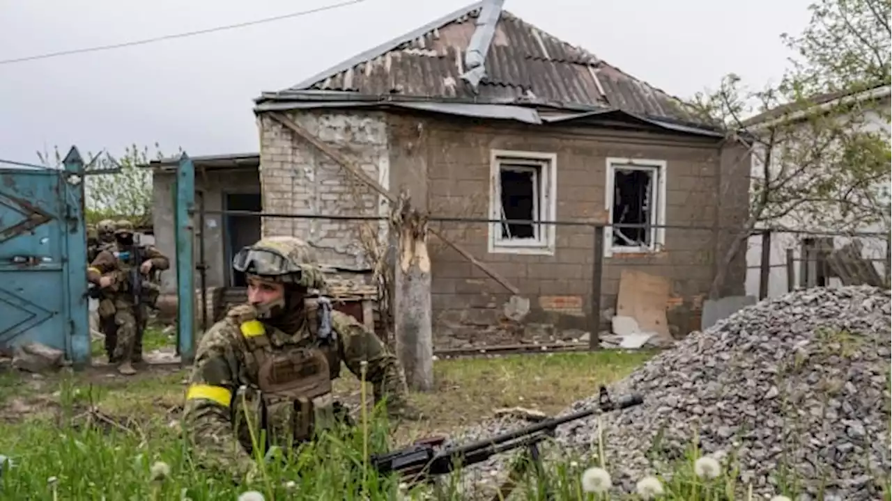 Ukraine says Russia has withdrawn from Kharkiv, but continues offensive in the east | CBC News