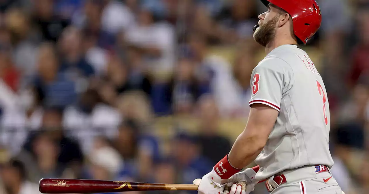 Phillies homer four times, take third-straight game from Dodgers, 8-3