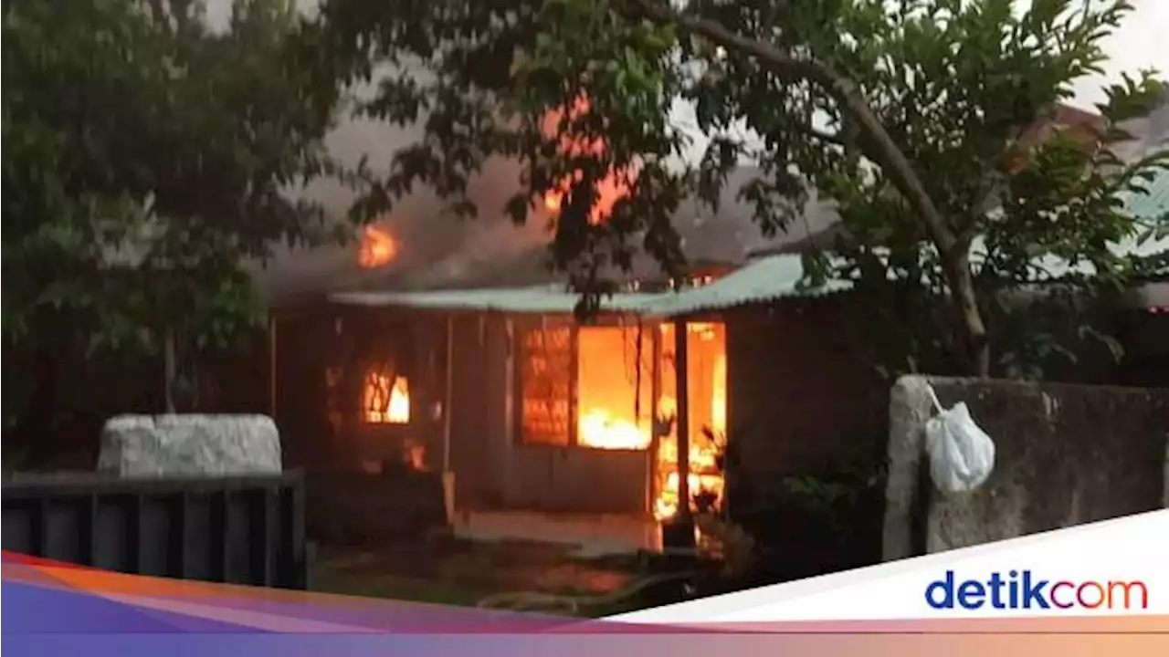 7 Rumah di Menteng Bogor Terbakar, 4 Unit Pemadam Diterjunkan