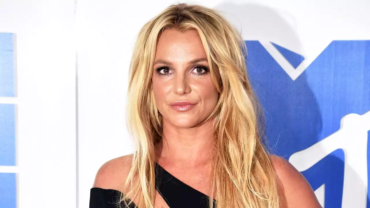 Britney Spears Announces Miscarriage: 'This Is a Devastating Time'