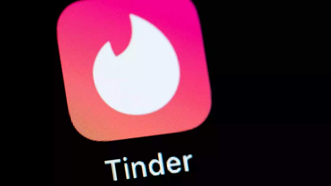 Police: Man stabbed Tinder date, 2nd woman before Good Samaritan intervened