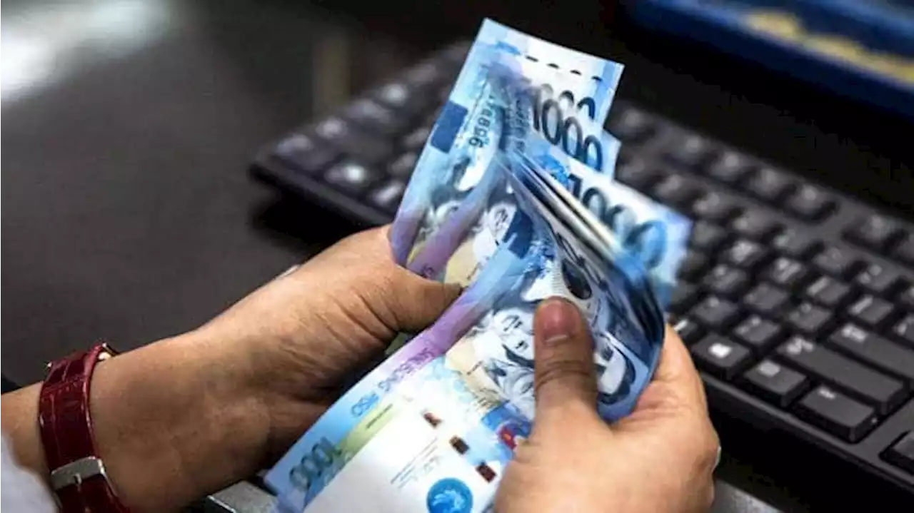 Gov’t debt payments decline 40% in Q1