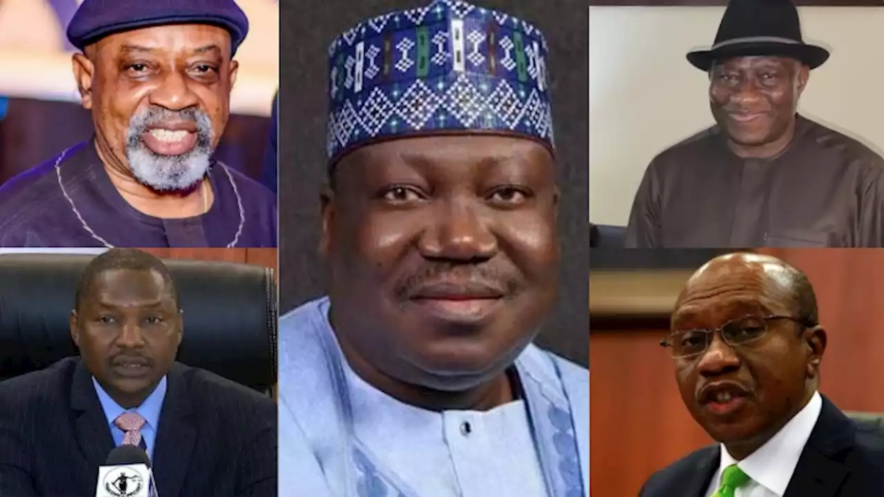 State of the Race: Buhari's ambush strategy as 40 presidential aspirants remain in APC, PDP