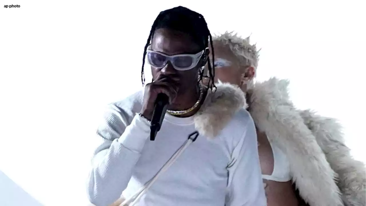 Travis Scott returns for 1st TV performance since Astroworld Festival tragedy at Billboard Awards