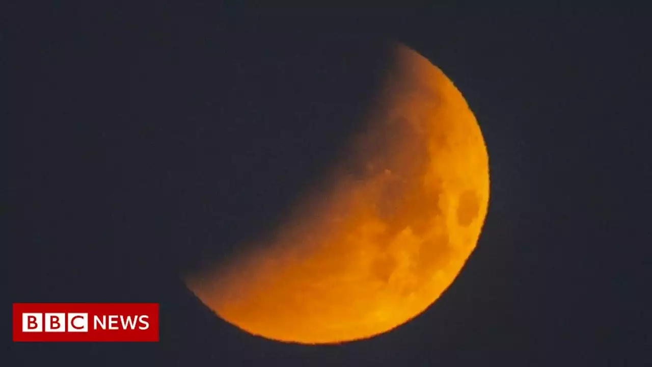 Full lunar eclipse creates rare super blood Moon