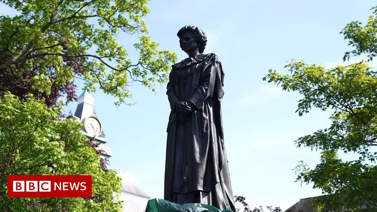 Margaret Thatcher statue egg throwing condemned by university