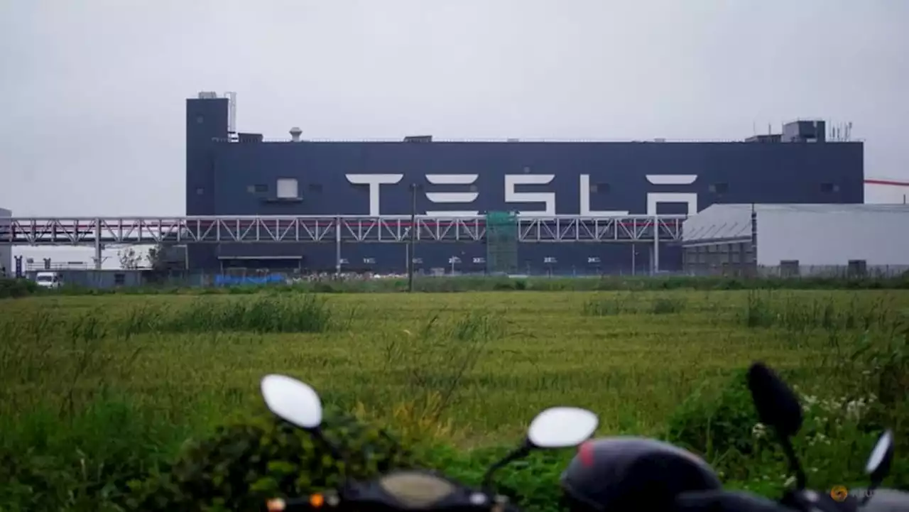 Tesla delays plan to restore Shanghai plant output to pre-lockdown levels - memo
