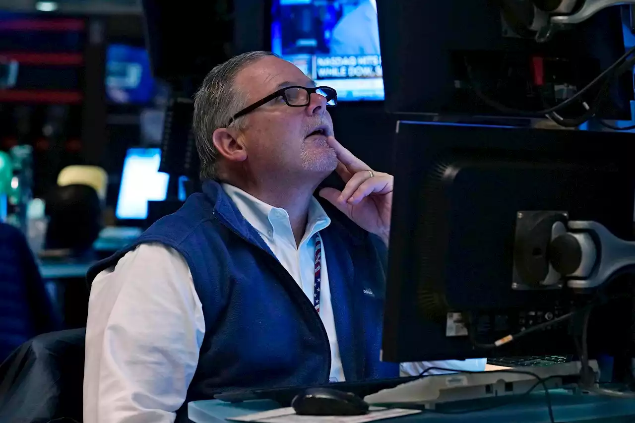 Stocks Keep Tanking As Growing Number Of Wall Street Experts Warn About Rising Recession Risks