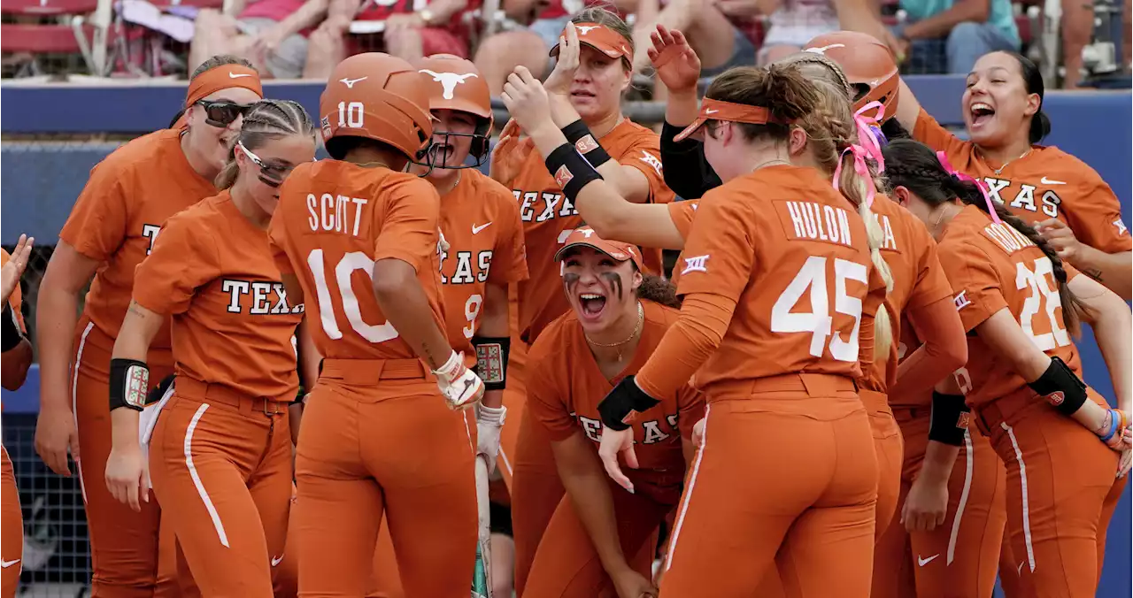 4 Texas schools earn NCAA softball playoff spots