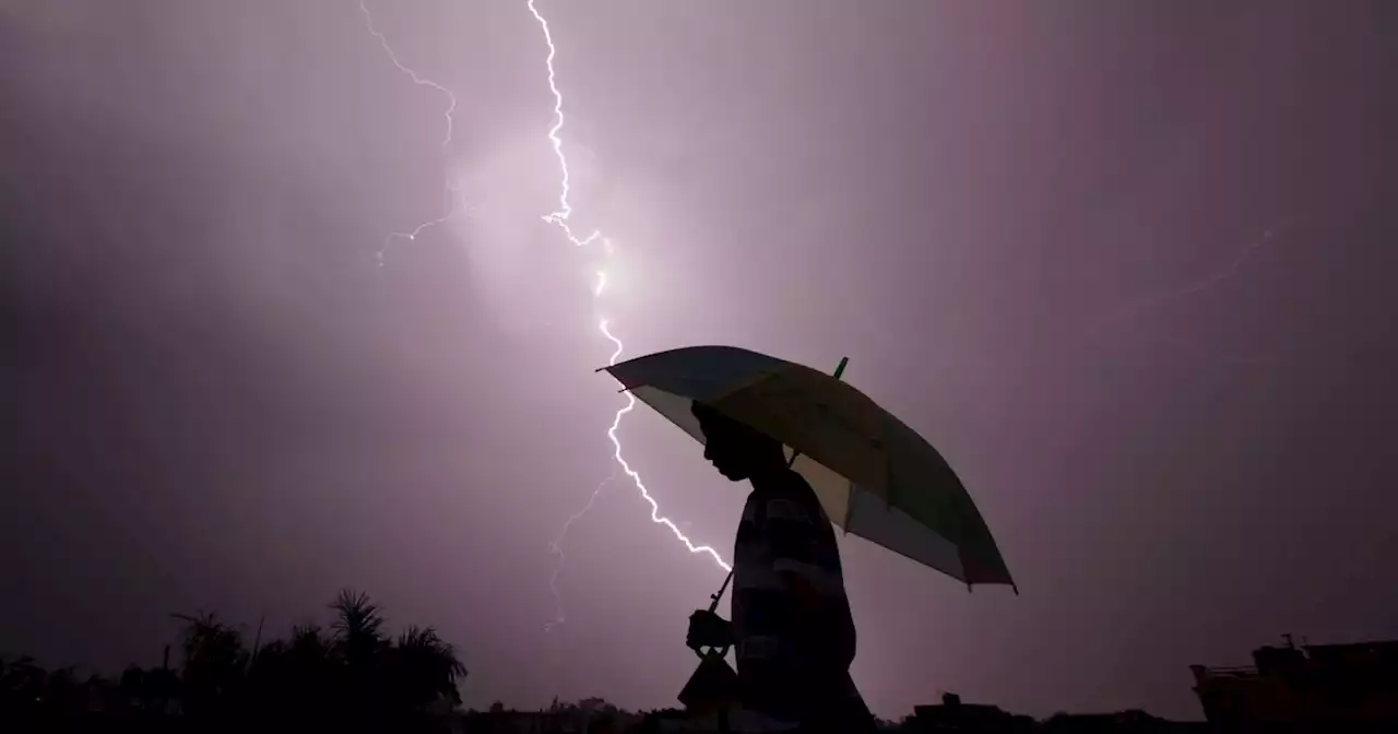 Met Eireann issues urgent thunder alert with brutal conditions for nine counties