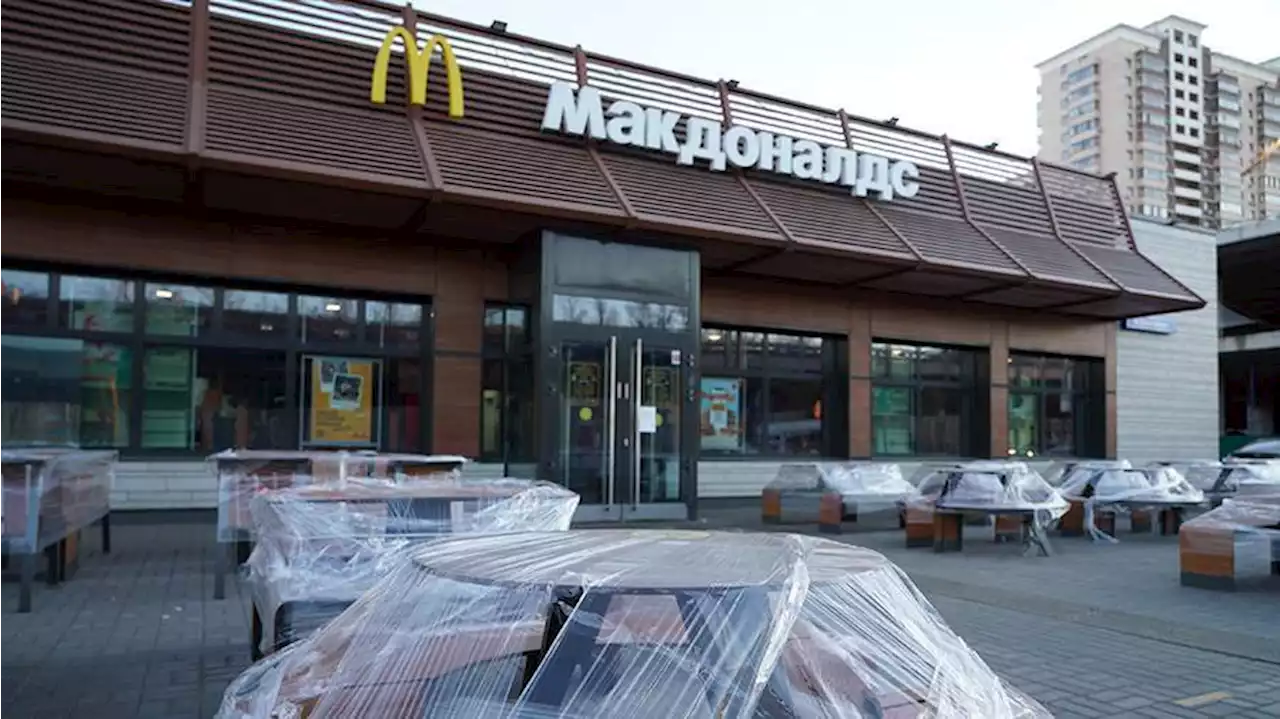 McDonald's объявил об уходе с рынка РФ и продаже российского бизнеса