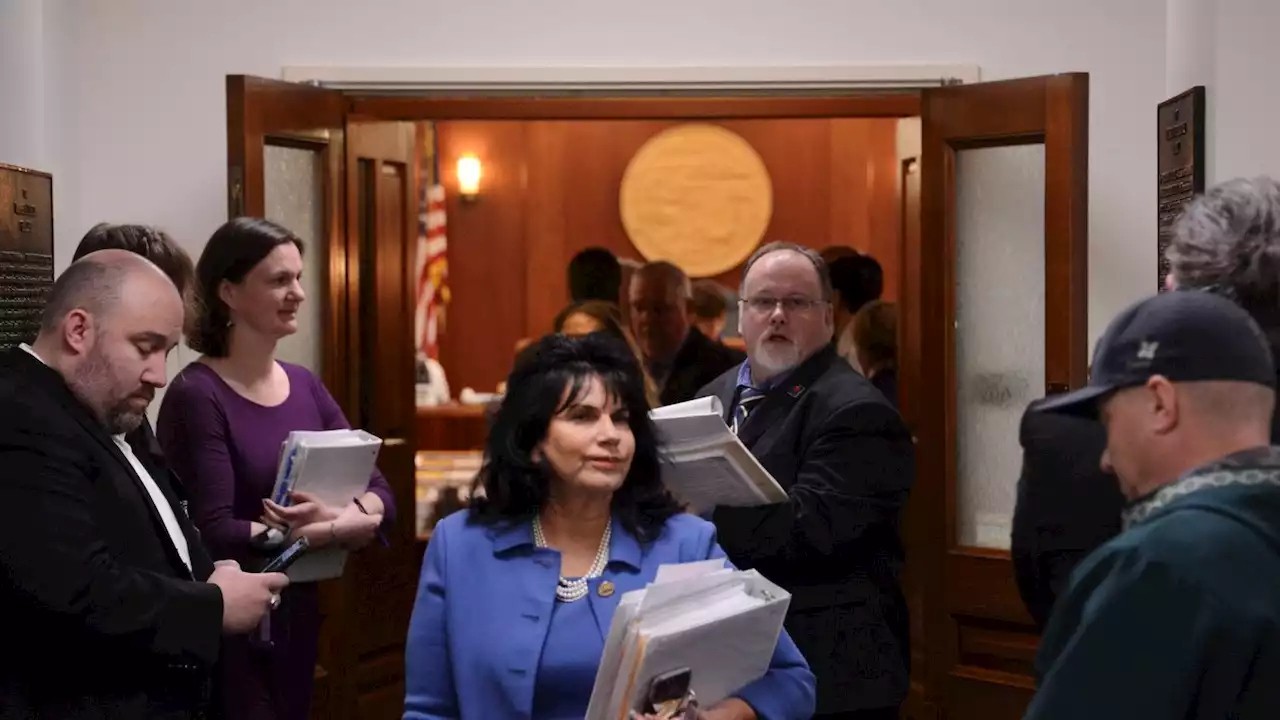 Alaska House rejects $5,500 payout, sends budget to negotiating committee