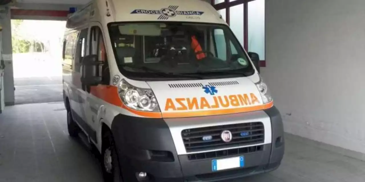 Dà fuoco alla casa, gravi marito e moglie nel Biellese