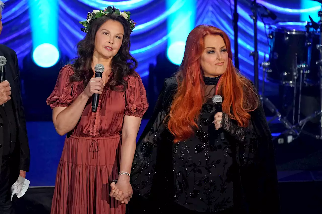 Naomi Judd celebrated at ‘River of Time’ memorial service