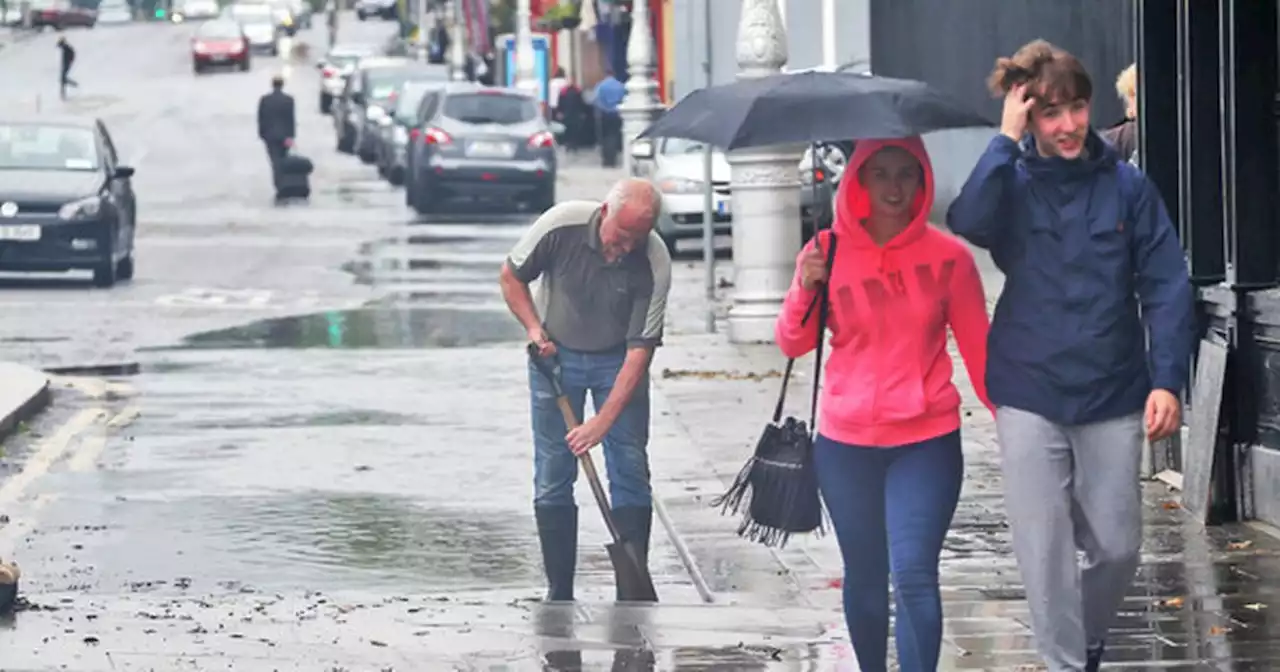 Met Eireann warn of ‘thundery downpours’ as weather takes a drastic turn