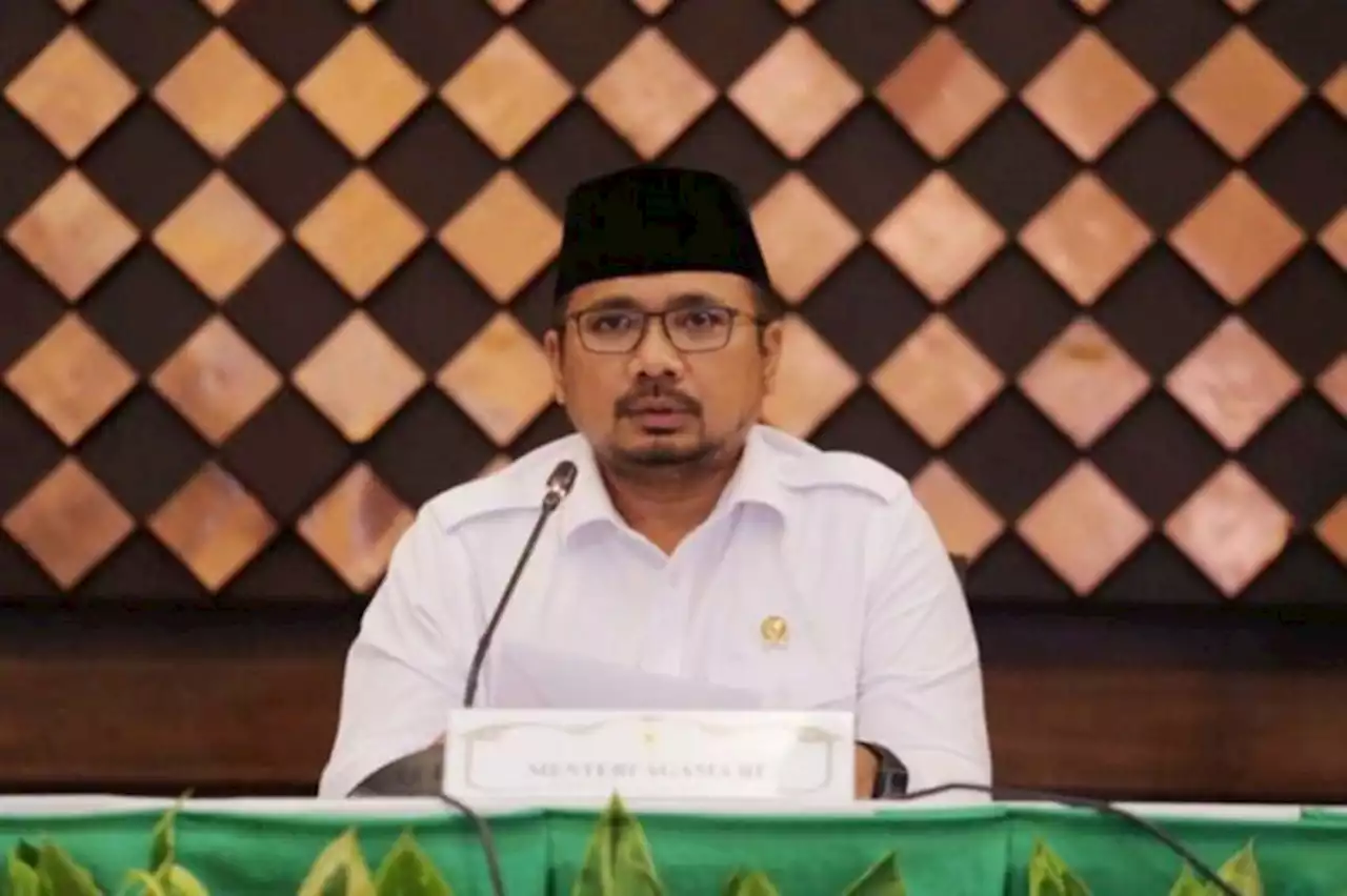 Hari Raya Waisak 2566, Menag Yaqut: Mari Perkuat Moderasi Beragama