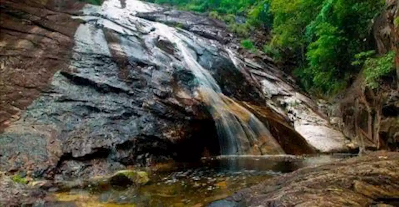 Firemen rescue 60 visitors stranded at waterfall in Melaka