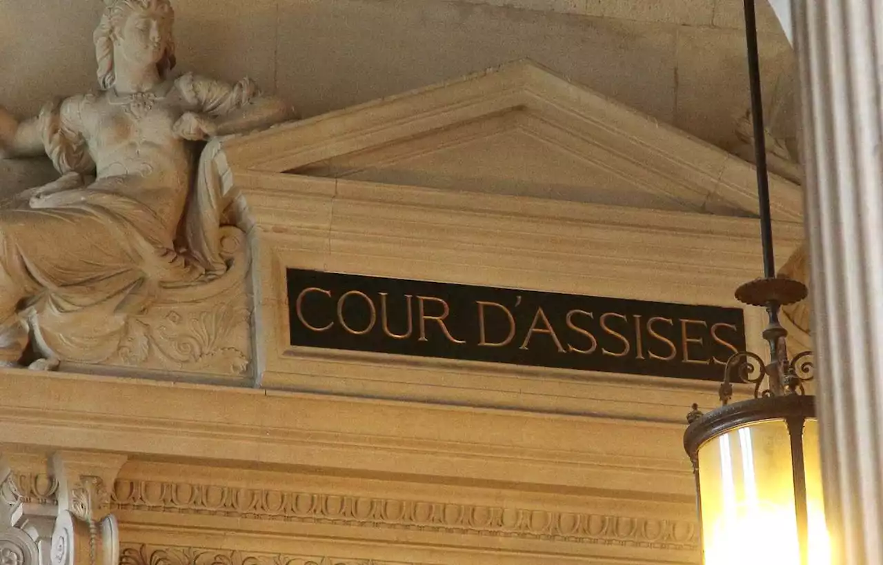 Un homme devant les assises pour un meurtre dans une station à Bobigny
