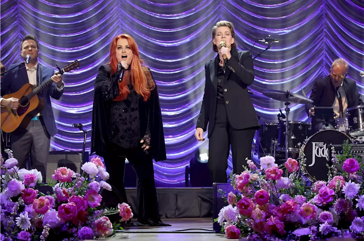 Naomi Judd Celebrated by Brandi Carlile, Bono, Oprah and More in Touching Memorial Service