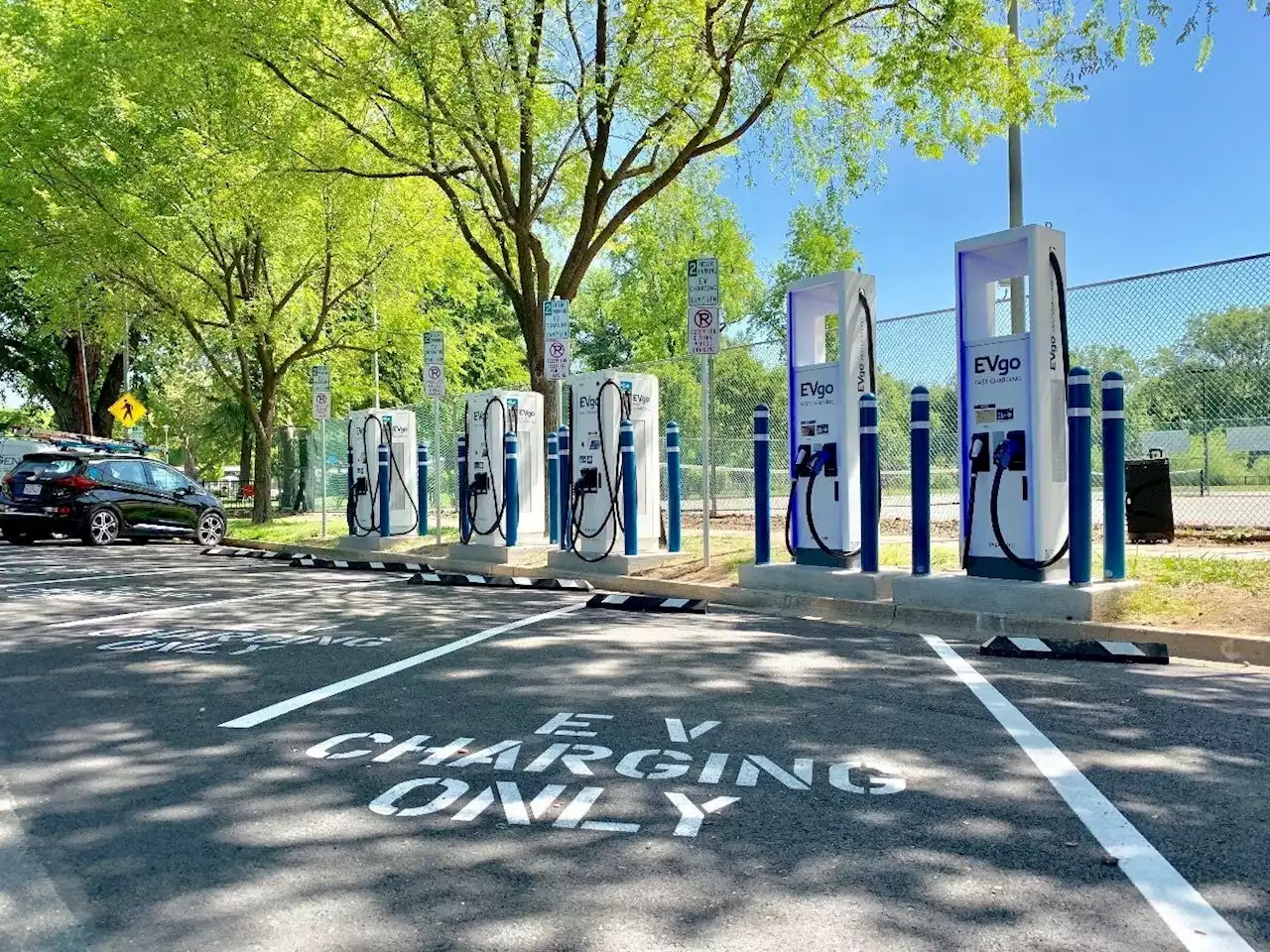 What If States Turn Pavement Into Charging Stations?