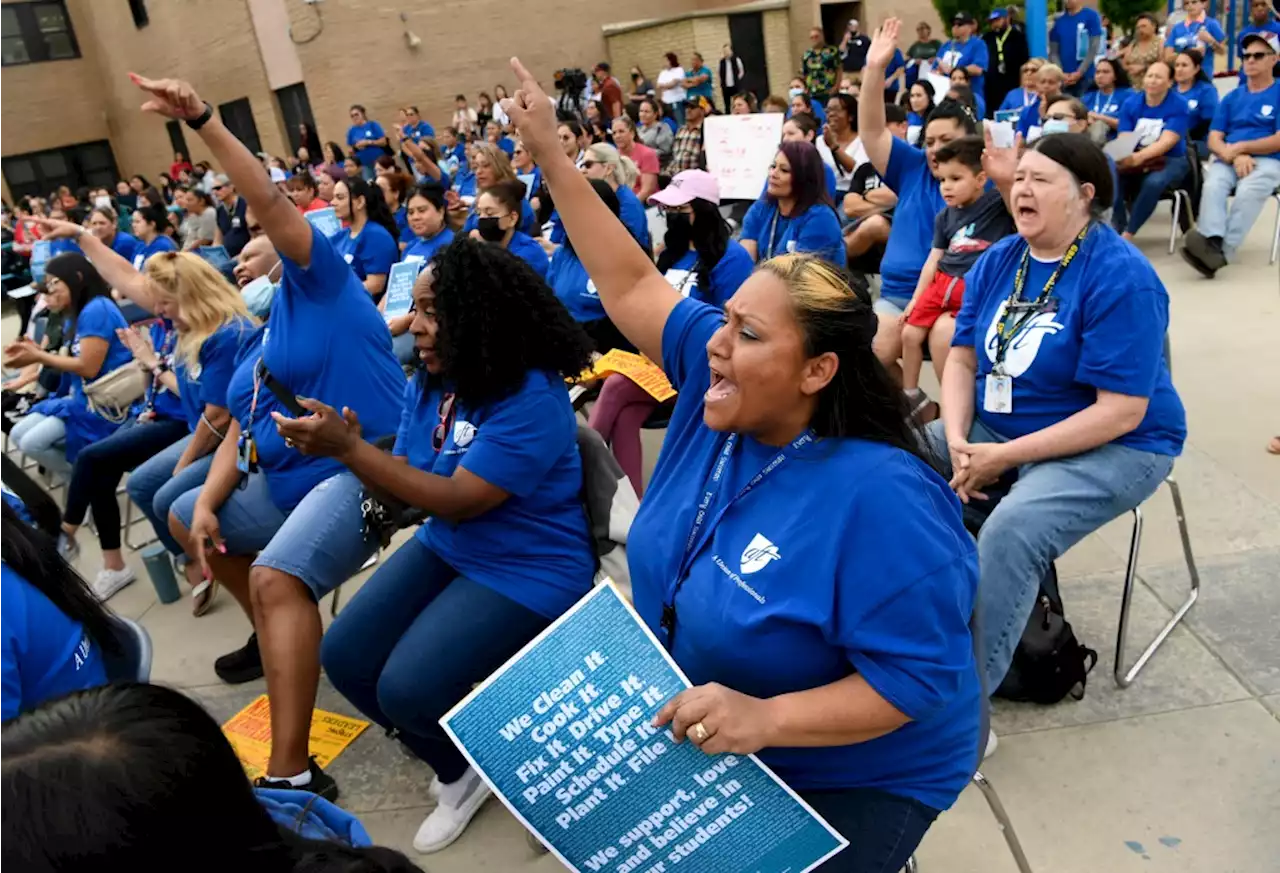 Denver Public Schools paraprofessionals rally for higher pay they say is “not a living wage”