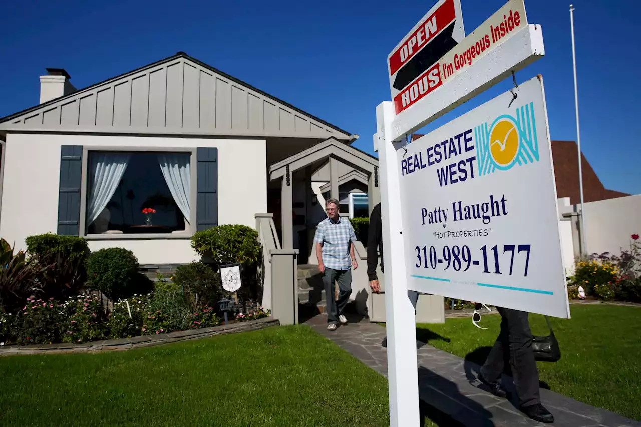 Home Affordability at 2007 Bubble Levels, But Crash Is Unlikely: Blackstone's Joe Zidle