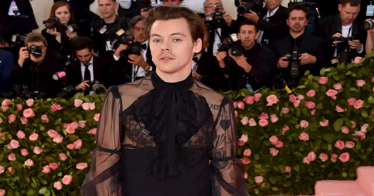 Harry Styles spills surprising tour secrets from no drinking to strict bed time