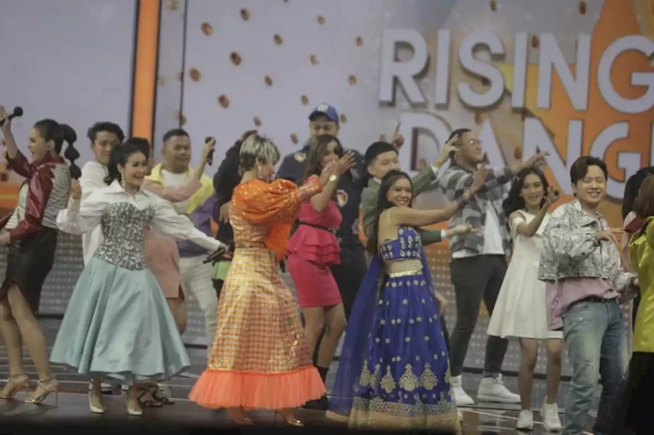 Inul dan Iis Dahlia Joget Pargoy saat Buka Stage Audition Rising Star Indonesia