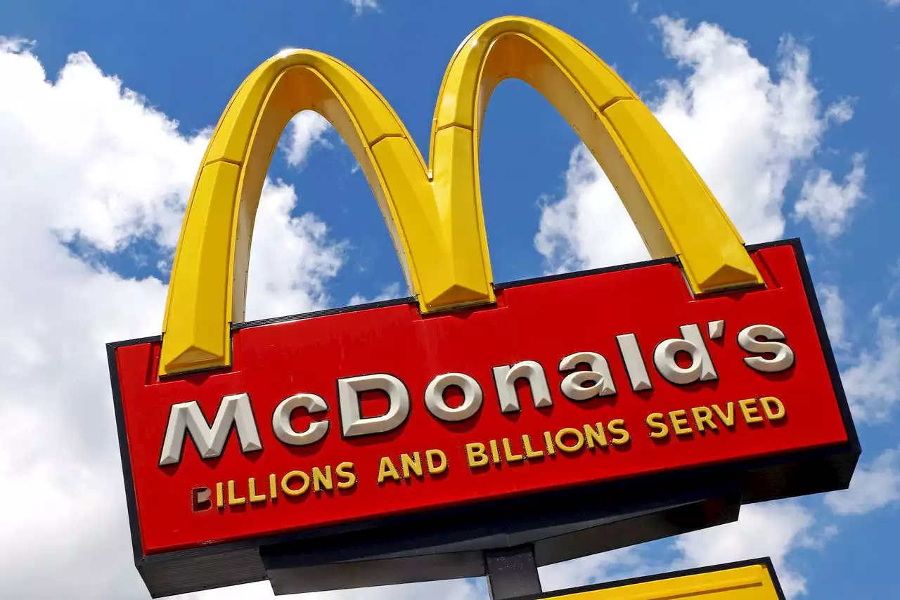 Texas toddler takes mom’s phone to order more than 30 McDonald’s cheeseburgers on DoorDash