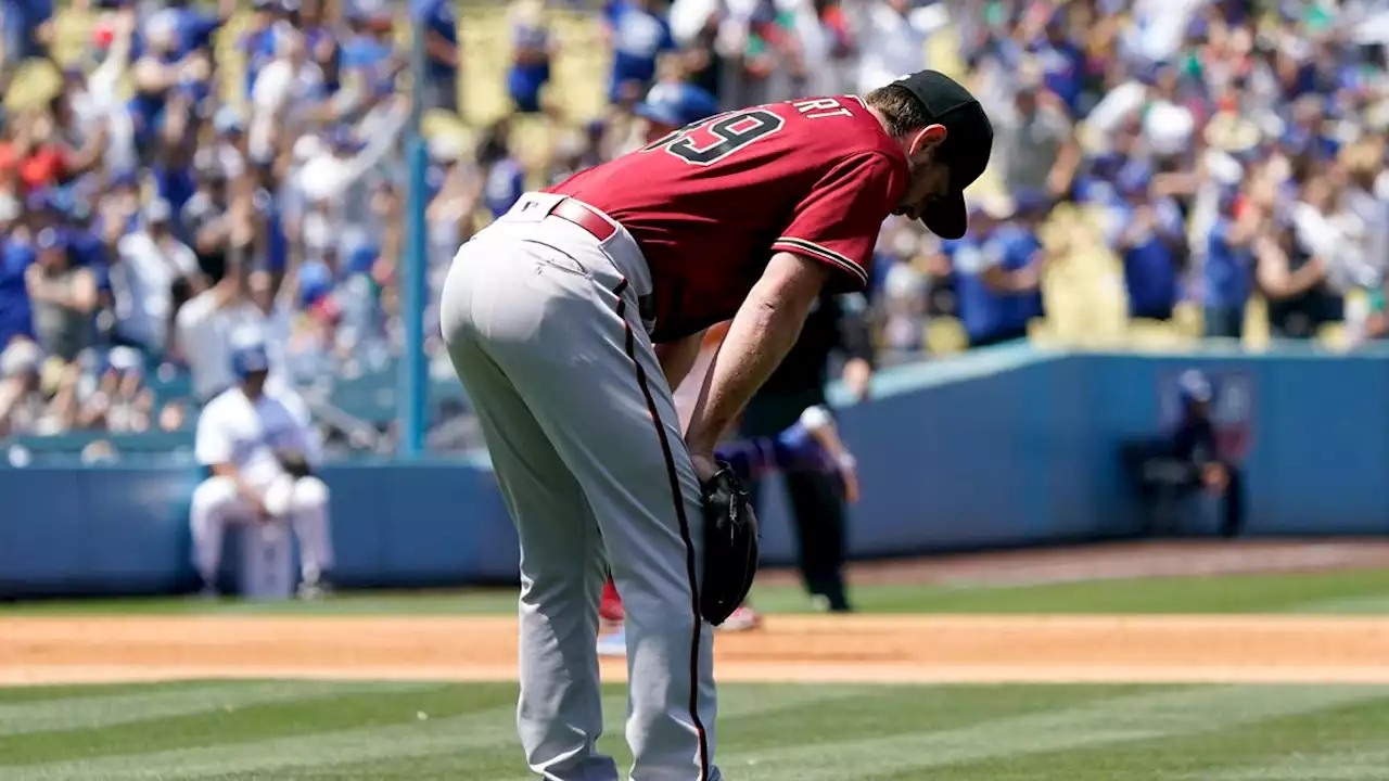 Christian Walker stays hot but Arizona Diamondbacks lose again at Dodger Stadium