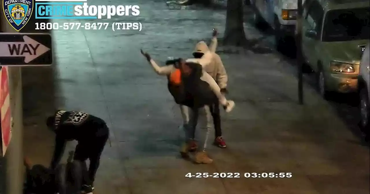 Caught on video: Brutal sucker punch, body slam assault and robbery in Manhattan