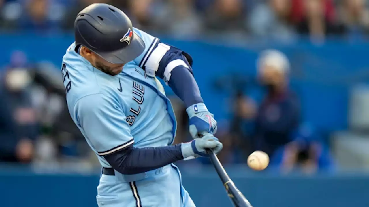 George Springer's triple lifts Blue Jays to 3-0 win over Mariners