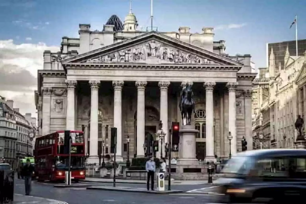 Bank of England governor warns of a ‘move out’ of risky assets like crypto