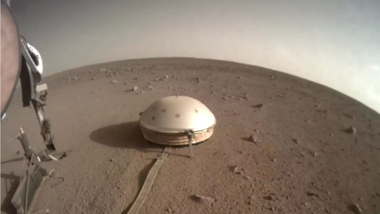 Dusty demise for NASA Mars lander in July; power dwindling