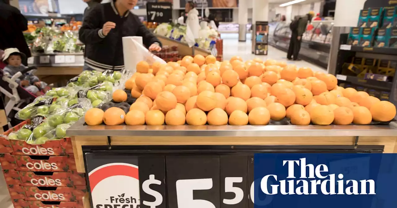 Real incomes shrink as wages growth of 0.7% in March quarter falls behind inflation