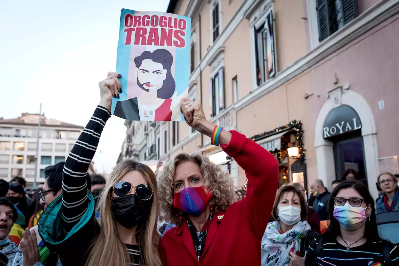 Milano, prima città con un registro di genere per i transgender - iO Donna