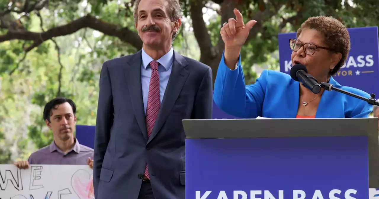 Mike Feuer drops out of L.A mayor's race, endorses Karen Bass