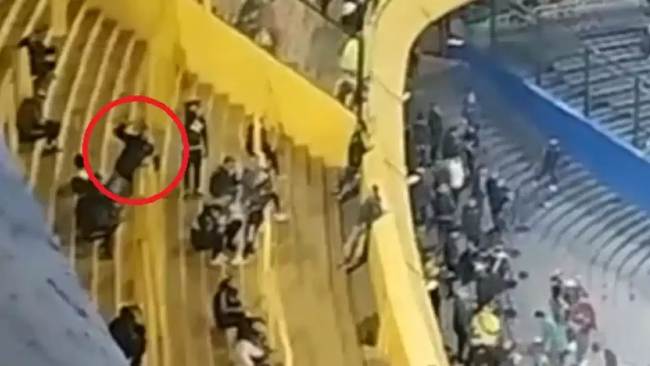 Racismo en la Bombonera: un hincha de Boca fue filmado haciéndole gestos a simpatizantes de Corinthians