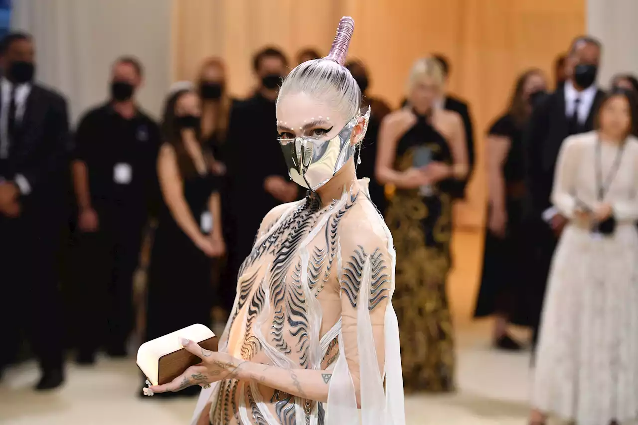 Grimes Auctioning Off Her Met Gala Accessories to Support BIPOC Families in Ukraine