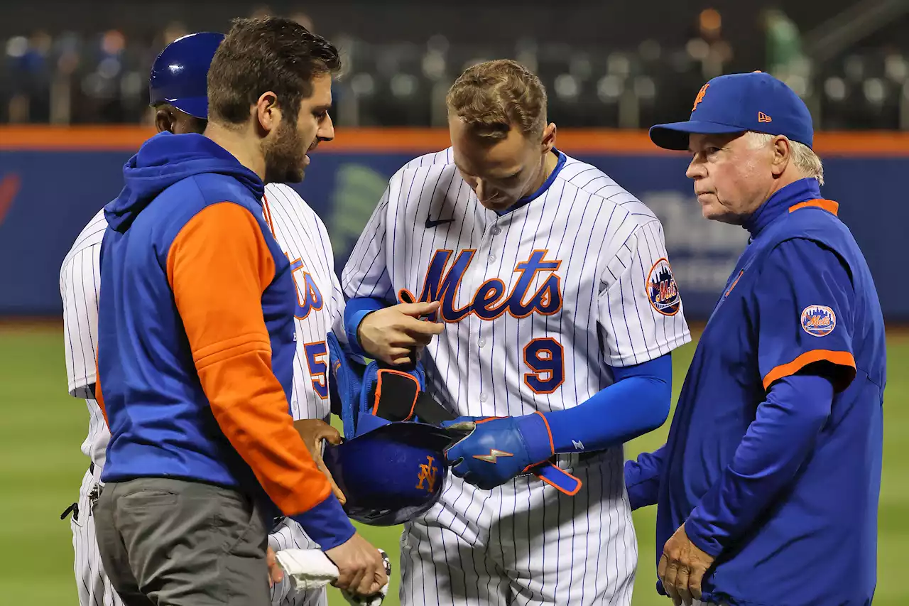 Mets’ Brandon Nimmo fouls ball off his leg, leaves game