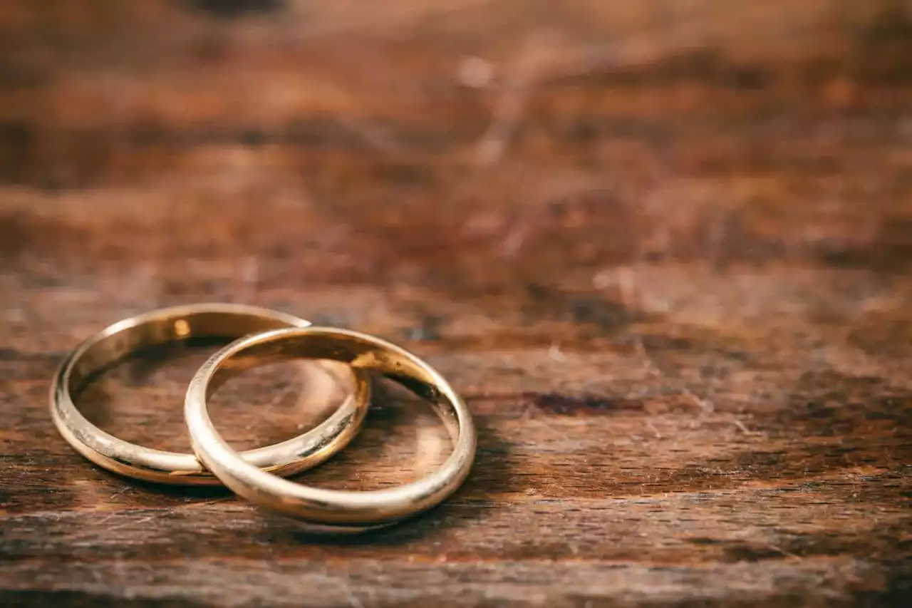 Covid cut 2020 US wedding numbers to lowest since 1963