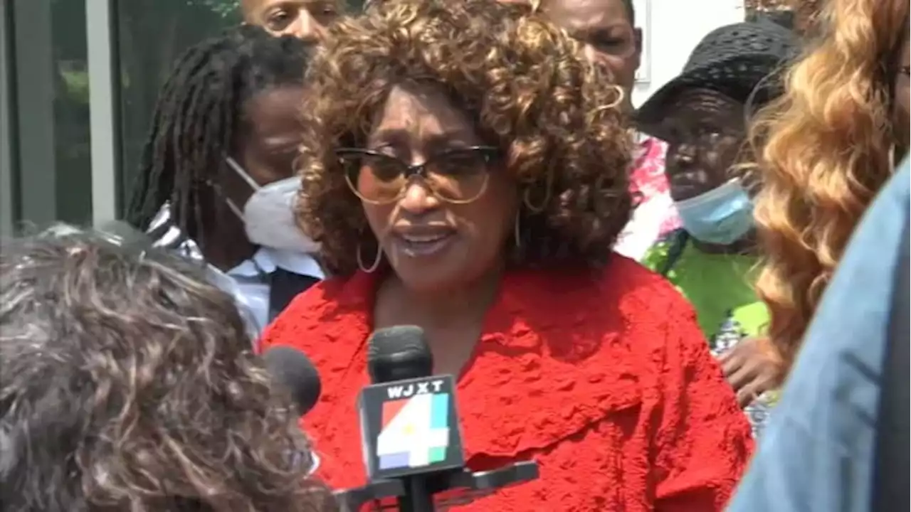 Former congresswoman Corrine Brown pleads guilty to tax fraud