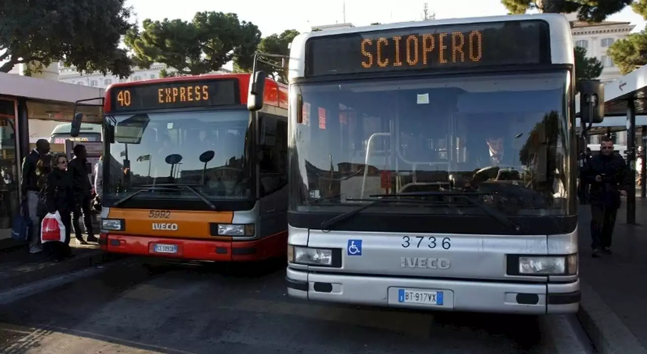 Trasporti e raccolta rifiuti: sciopero a Roma domani 20 maggio, corteo in centro. Atac, corse cancellate e corse garantite