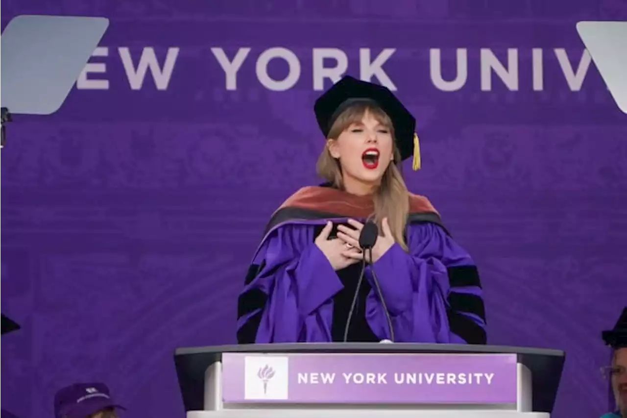 Taylor Swift gets honorary degree from New York University