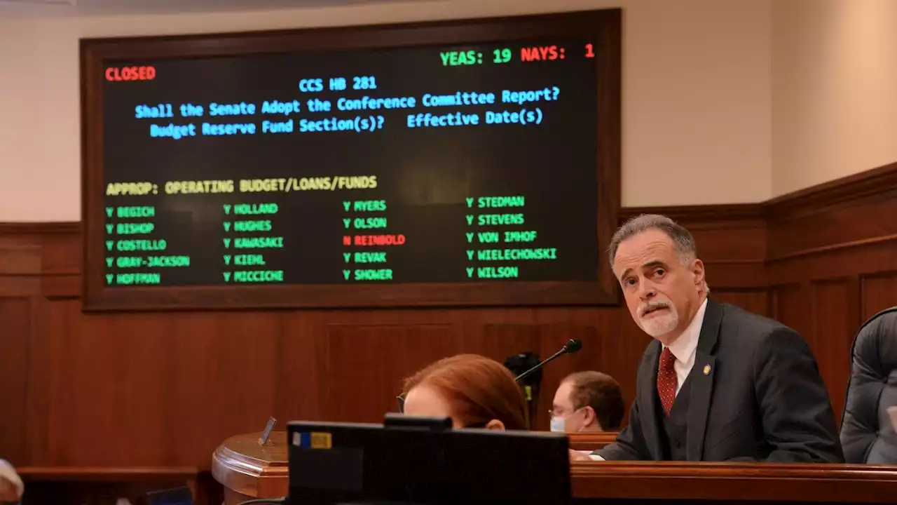 Legislature approves budget with $3,200 payout per Alaskan after House balks at bigger figure