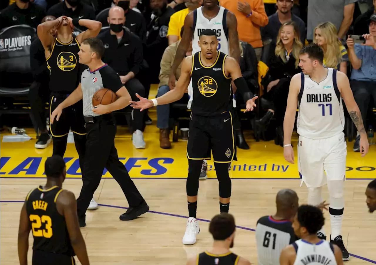 Warriors’ Jordan Poole called for technical foul for arguing a call that gets overturned