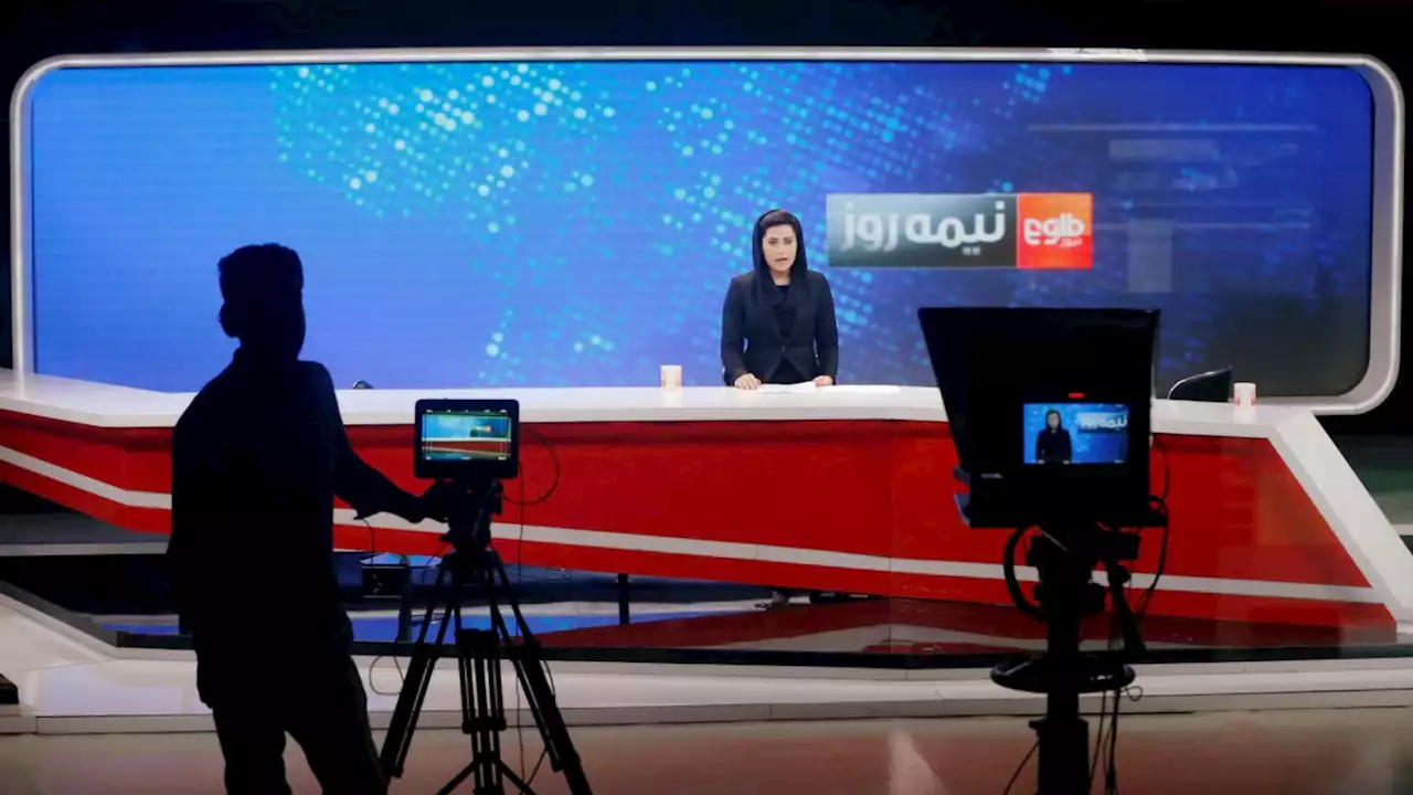 دستور جدید طالبان: مجریان زنِ تلویزیون روی خود را بپوشانند